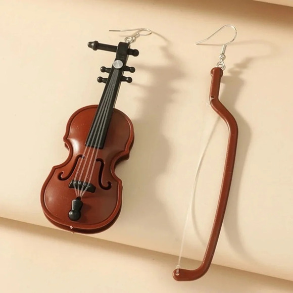 Jewelry - Violin 🎻 Earrings